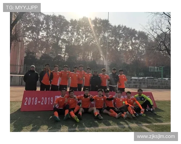 全国锦标赛最新积分榜揭晓西安足球队以66分稳居榜首位置