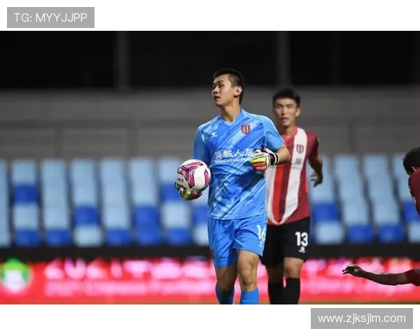 成都羽毛球队在邀请赛积分榜中以58分稳居第一名展现强劲实力