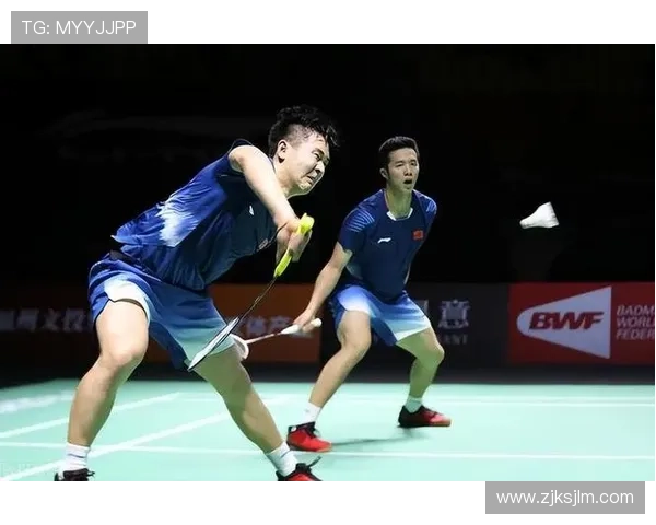 武汉羽毛球队状态引发热议球迷对表现和未来发展展开激烈讨论